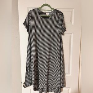 LuLaRoe black and gray stripe Carley dress L